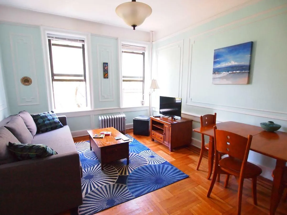 Sunny Brooklyn location