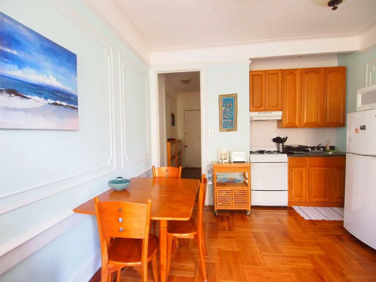 Hotel Sunny Brooklyn New York
