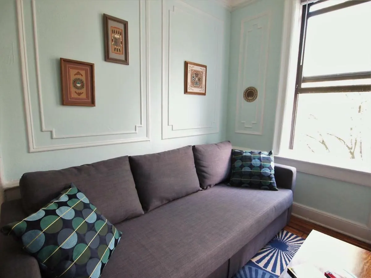 Hotel Sunny Brooklyn New York